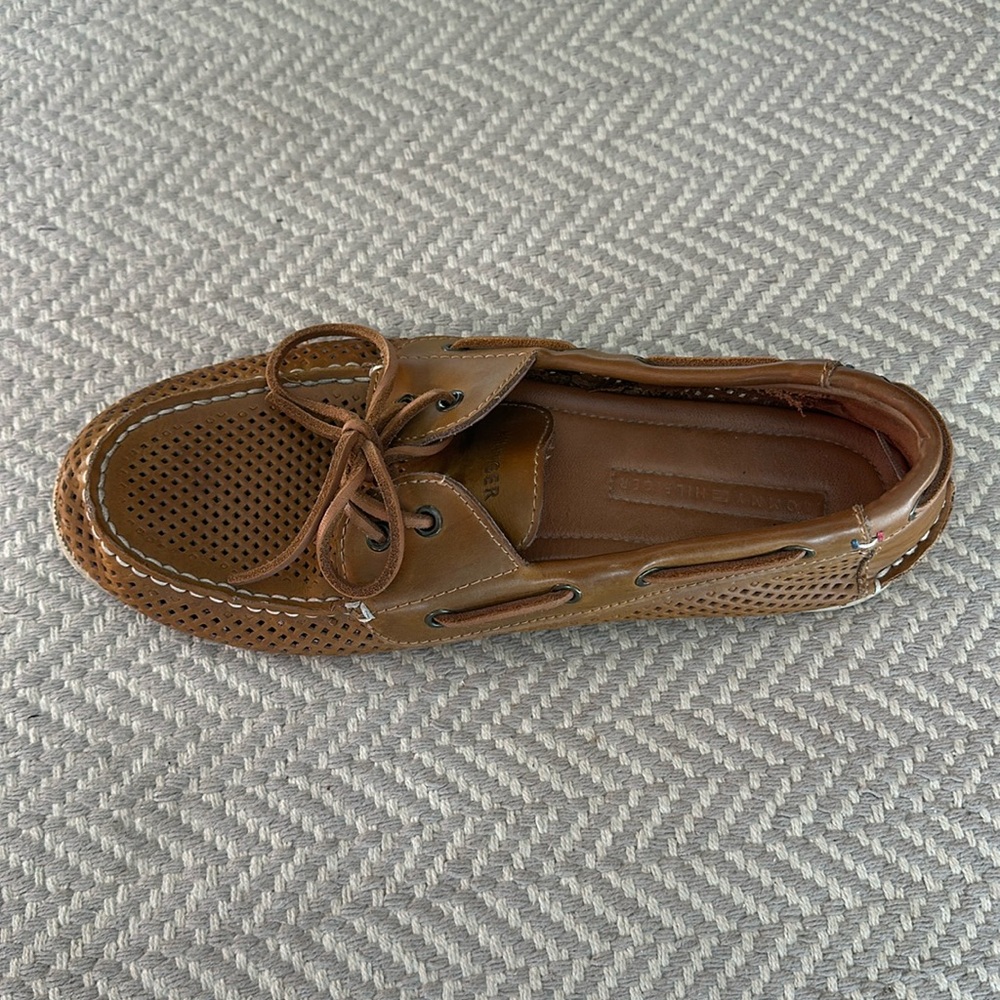 Men’s boat shoe